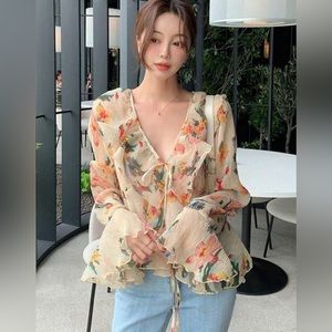 Floral Print Ruffle Trim Flare Sleeve Blouse